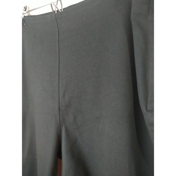 L.L.Bean Women's Black Flat Front Cropped/Ankle Side Zip Button Pants. Size 14 - Picture 6 of 12